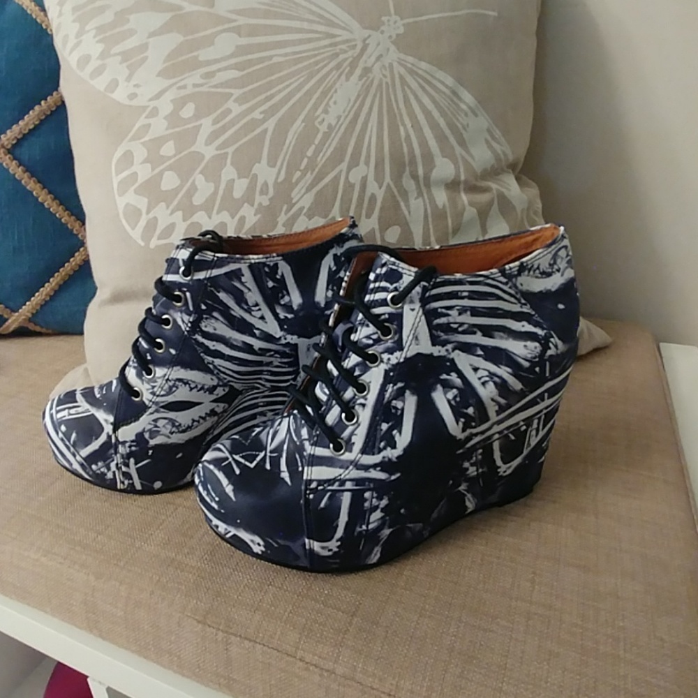 NWB Jeffery Campbell Bone Machine Damsel Booties